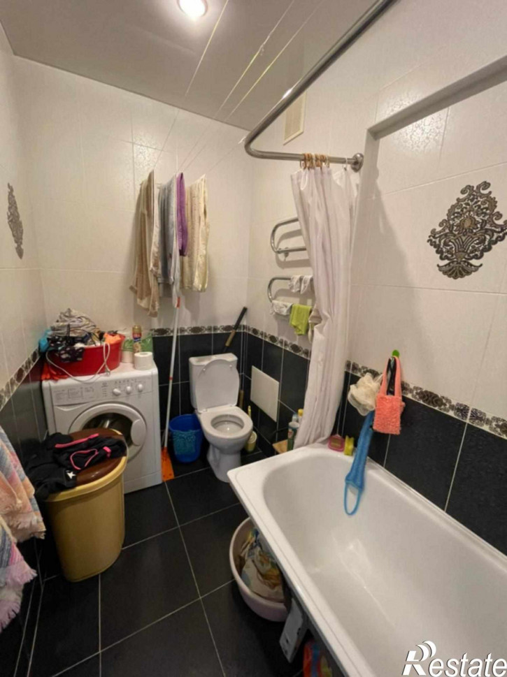 3-комн квартира Патриса Лумумбы ул, 8