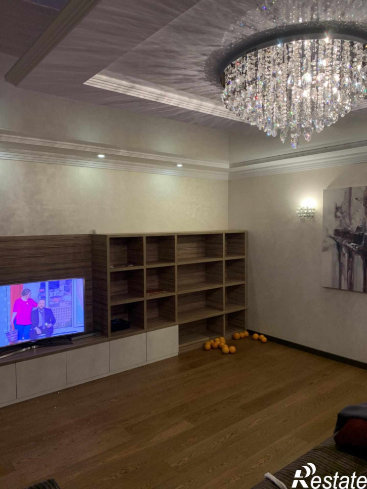 3-комн квартира Первомайская ул, 92к4