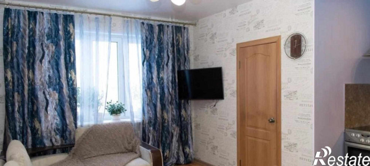 3-комн квартира Ставровская ул, 1