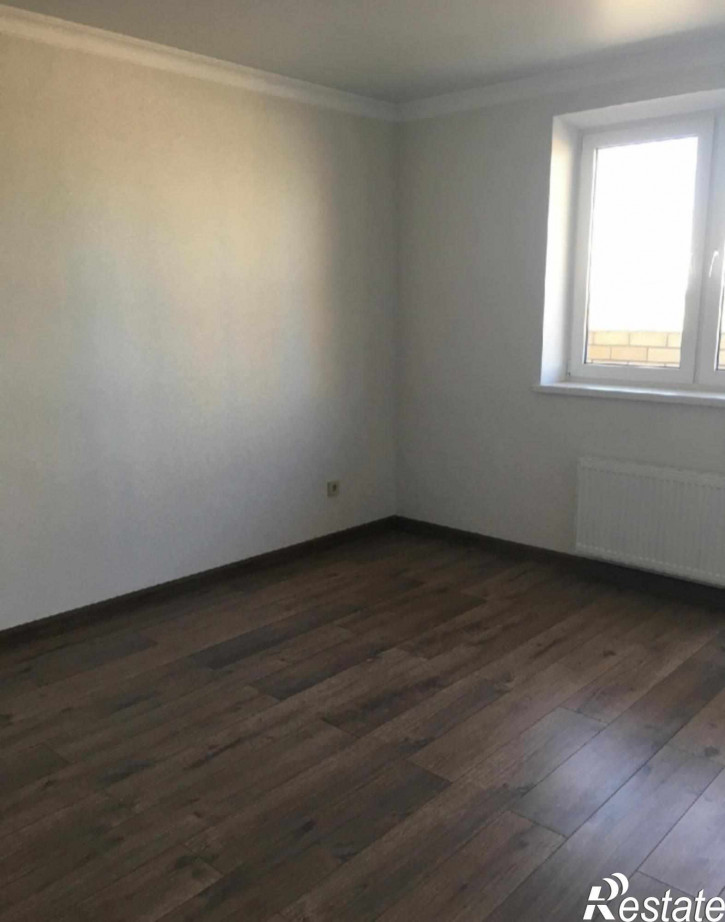 2-комн квартира Половинко ул, 280к1