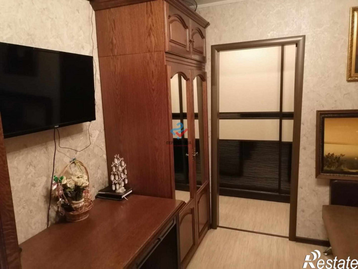3-комн квартира проспект Победы, 142