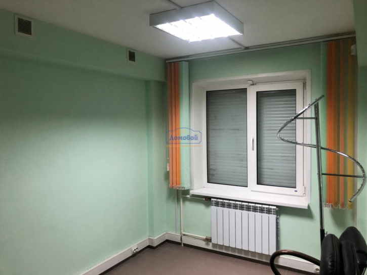 Помещение свободного назначения Суворова ул.