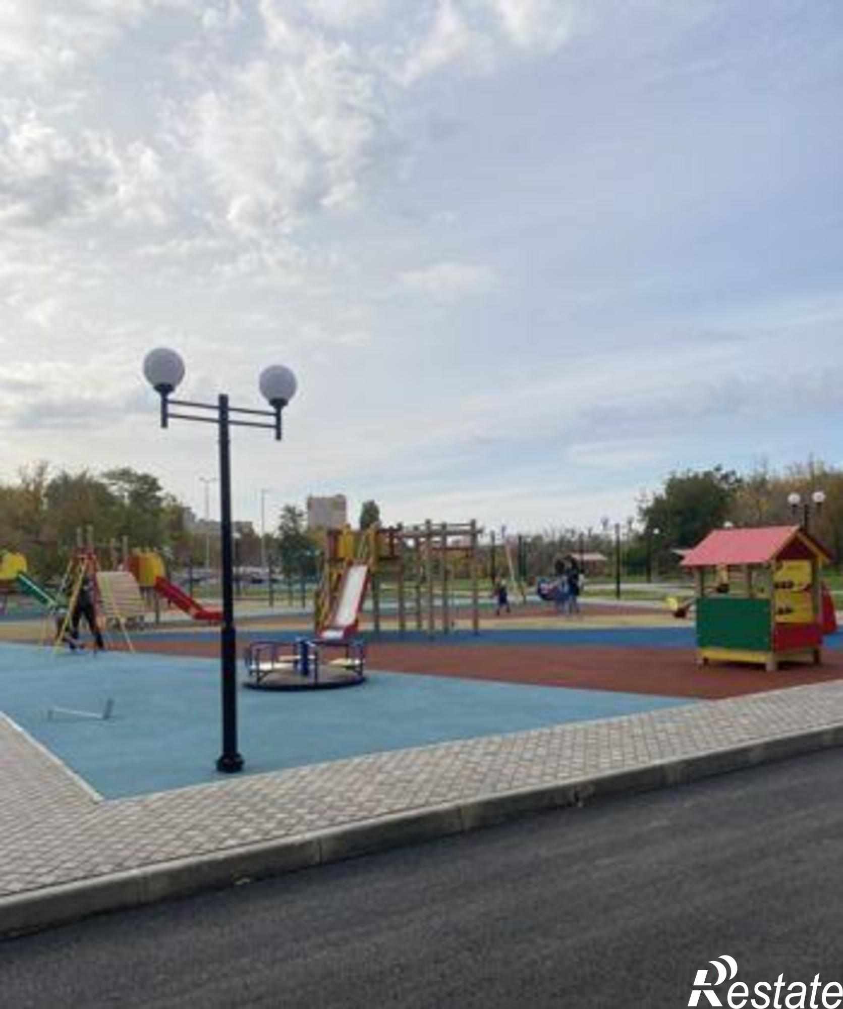 Купить квартиру за 2 800 000 рублей на Днепровский переулок, 117с2