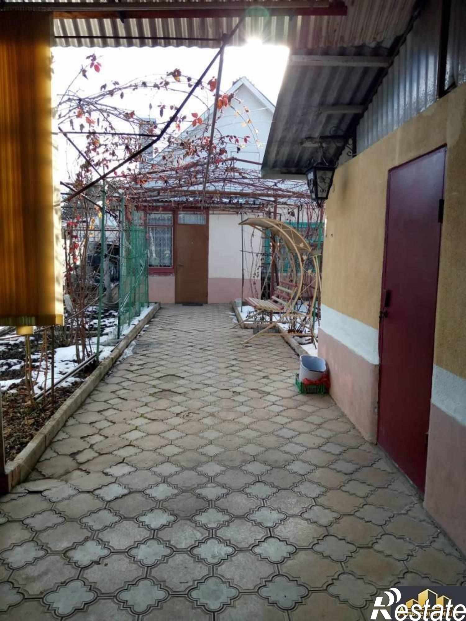 Купить дачу, дом, коттедж за 21 500 000 рублей на Гоголя ул.