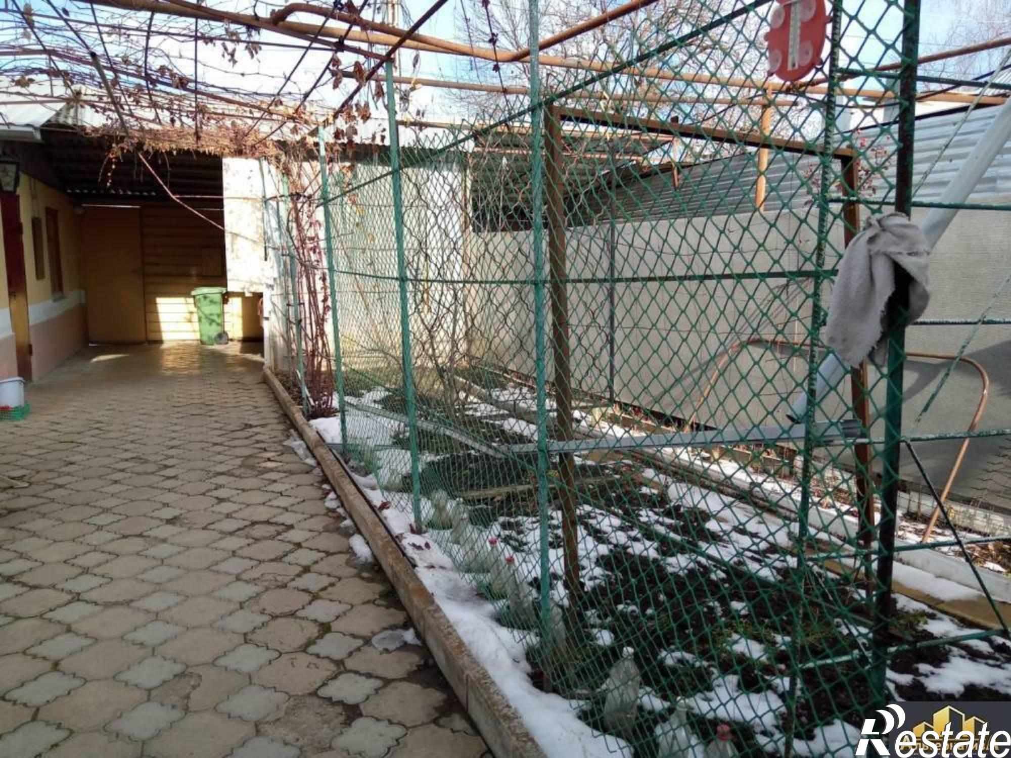 Купить дачу, дом, коттедж за 21 500 000 рублей на Гоголя ул.