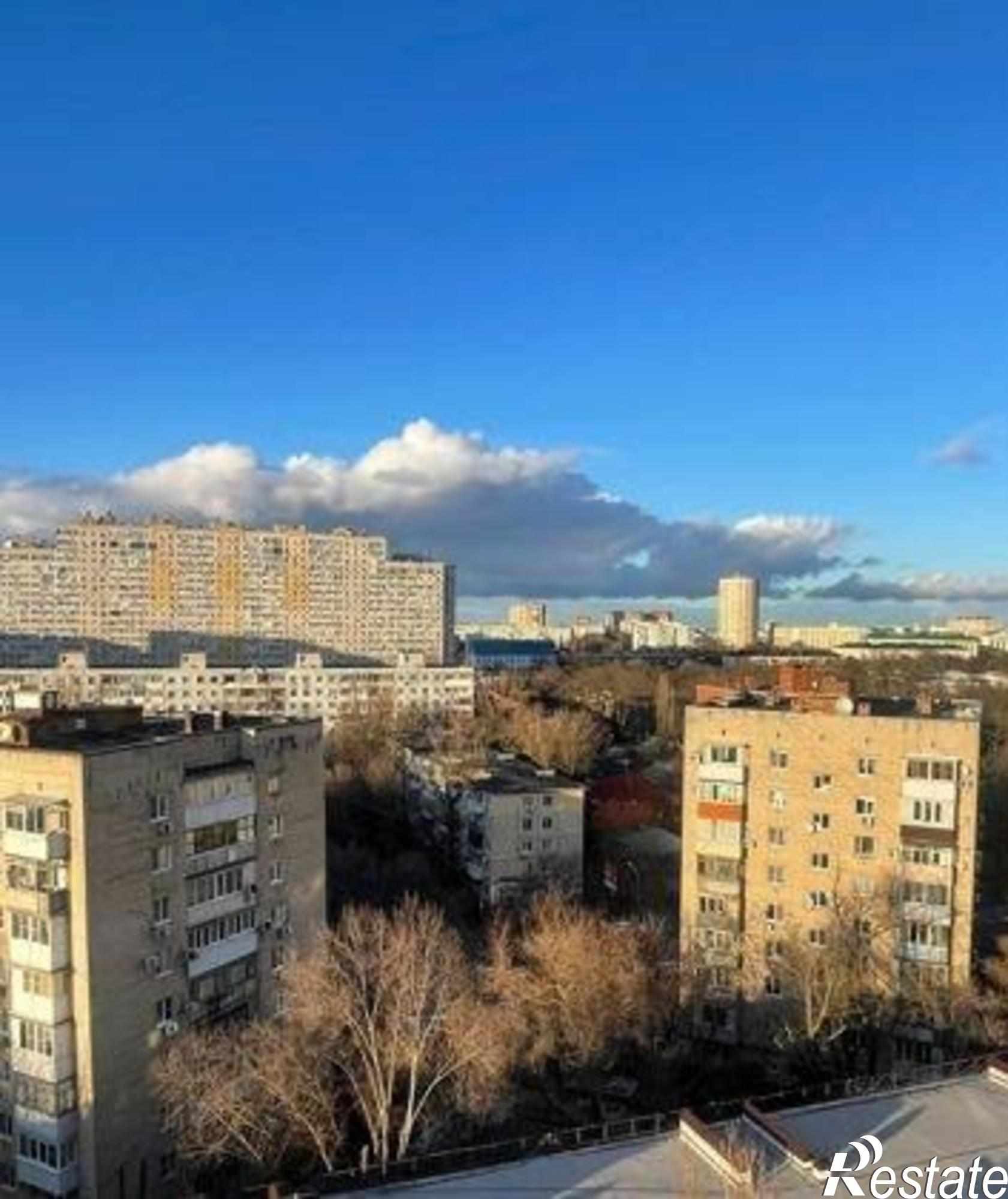Купить квартиру за 5 600 000 рублей на улица Малюгиной, 136