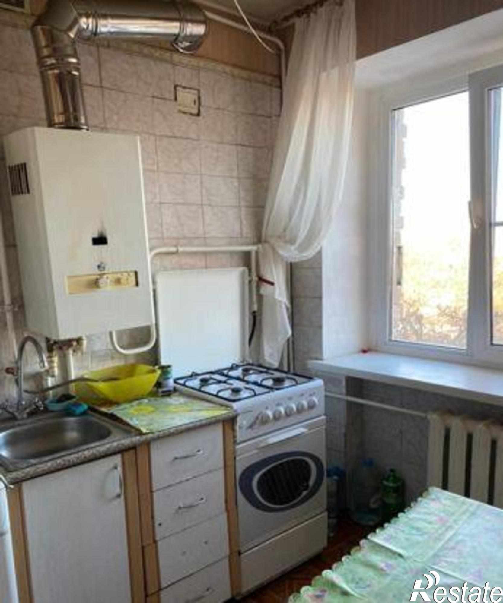 Купить квартиру за 3 000 000 рублей на улица 20-я Линия, 32-34/27