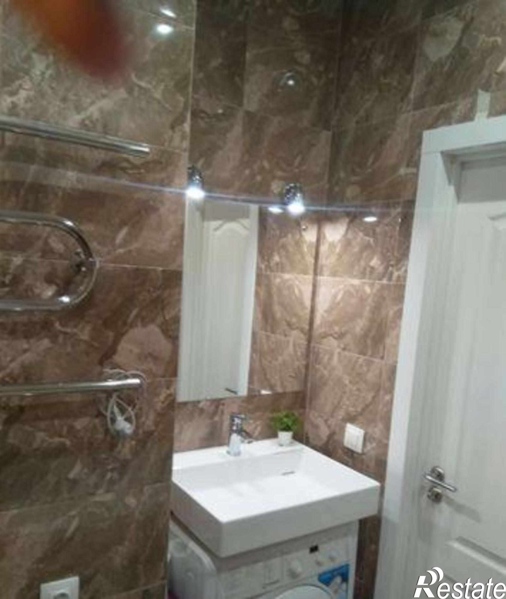 Купить квартиру за 4 300 000 рублей на Таврическая улица, 4