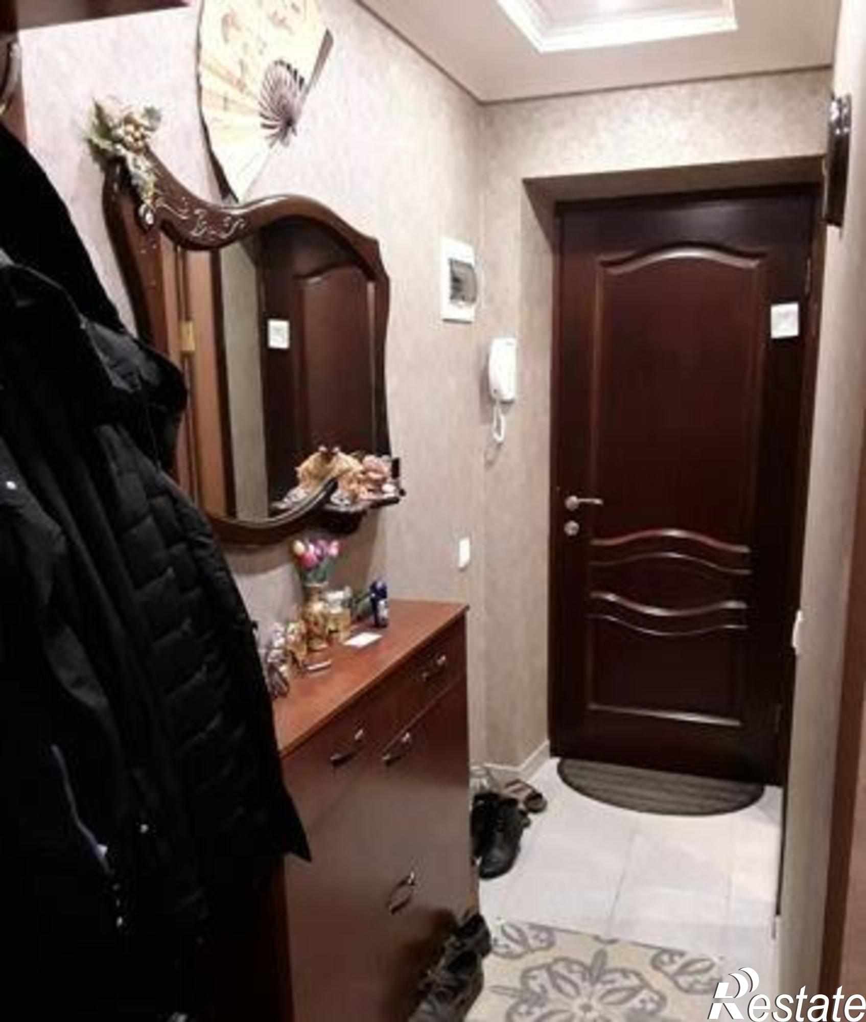 Купить квартиру за 4 100 000 рублей на Коммунистический проспект, 25
