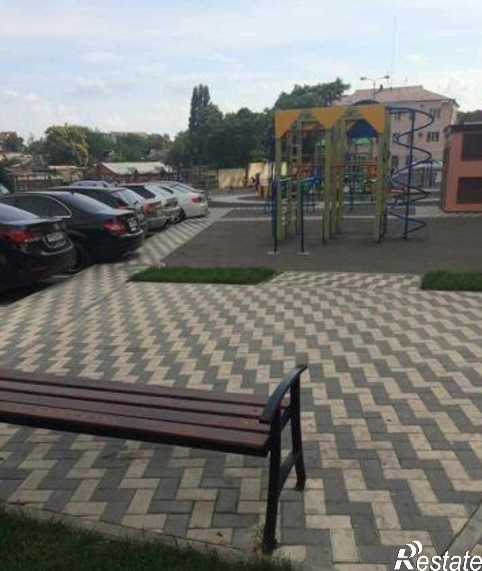 Купить квартиру за 4 500 000 рублей на Доломановский переулок, 124с2