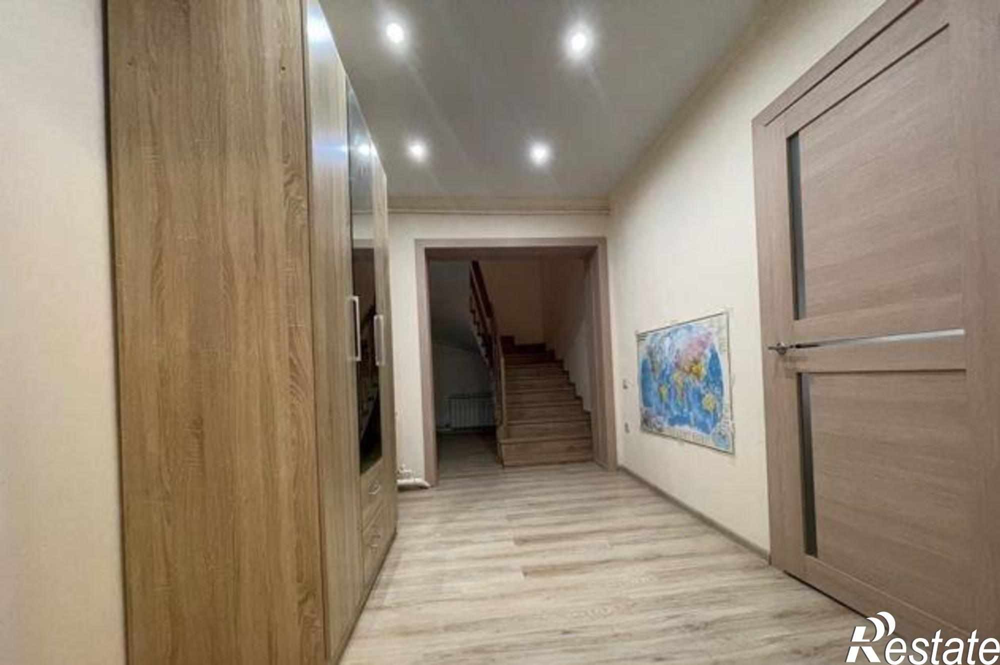 Купить дачу, дом, коттедж за 9 980 000 рублей на Пухляковская улица, 25