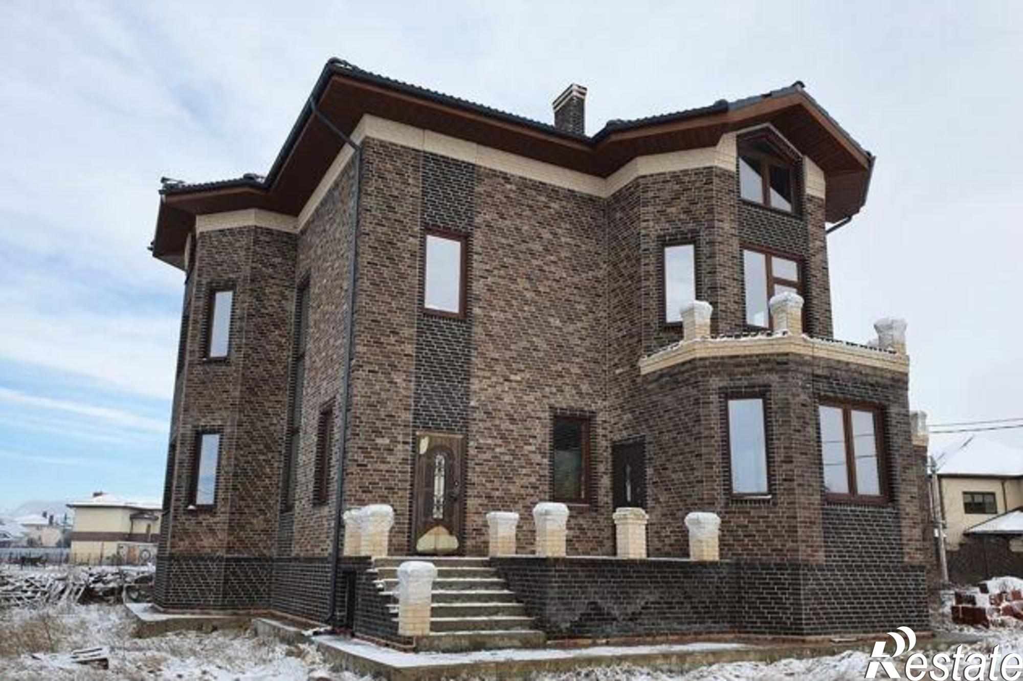 Купить дачу, дом, коттедж за 21 850 000 рублей на бульвар Белой Акации, 33