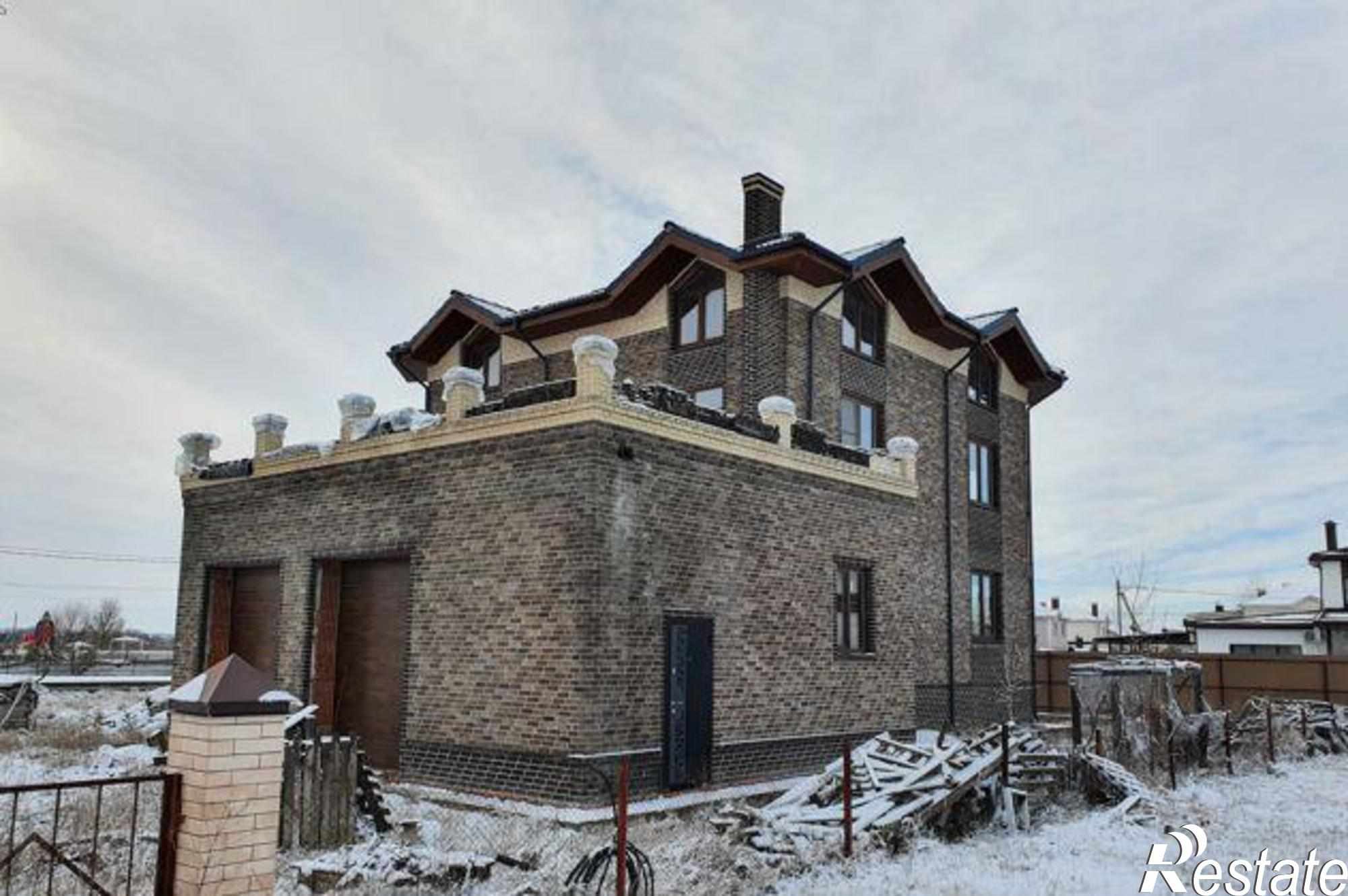 Купить дачу, дом, коттедж за 21 850 000 рублей на бульвар Белой Акации, 33