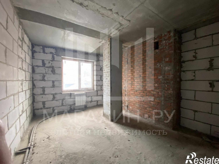 4-комн квартира 23-я линия 6а