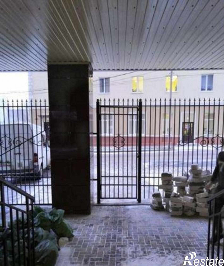 1-комн квартира в новом доме улица 8 Марта, 1