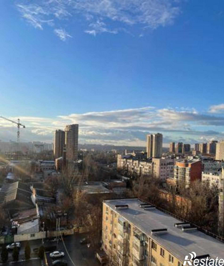 2-комн квартира улица Малюгиной, 136