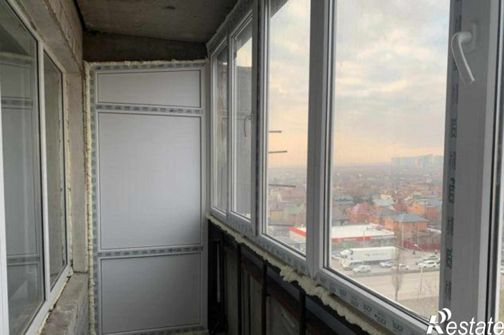 2-комн квартира проспект Стачки, 232/34
