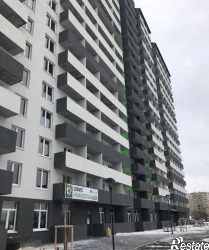 2-комн квартира в новом доме проспект Стачки, 4