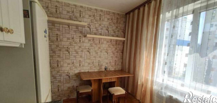 1-комн квартира улица Жмайлова, 6