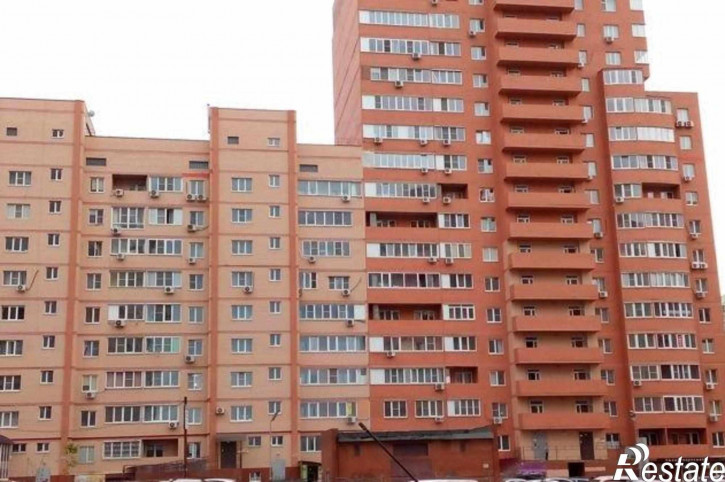 2-комн квартира улица Жмайлова, 4/2