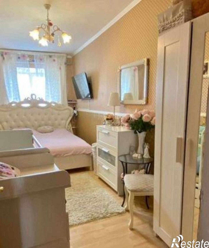 3-комн квартира улица 45-я Линия, 9