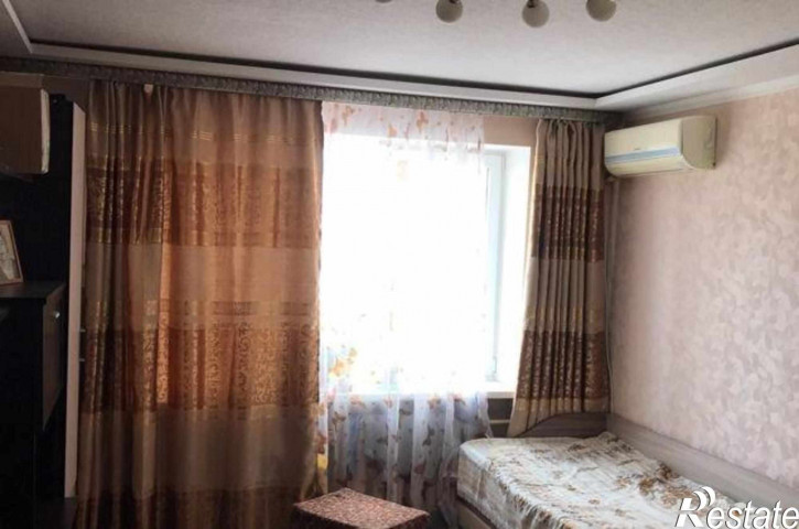 2-комн квартира Коммунистический проспект, 27