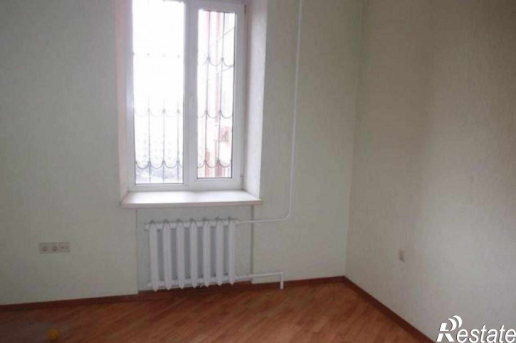 3-комн квартира проспект Королёва, 21Б