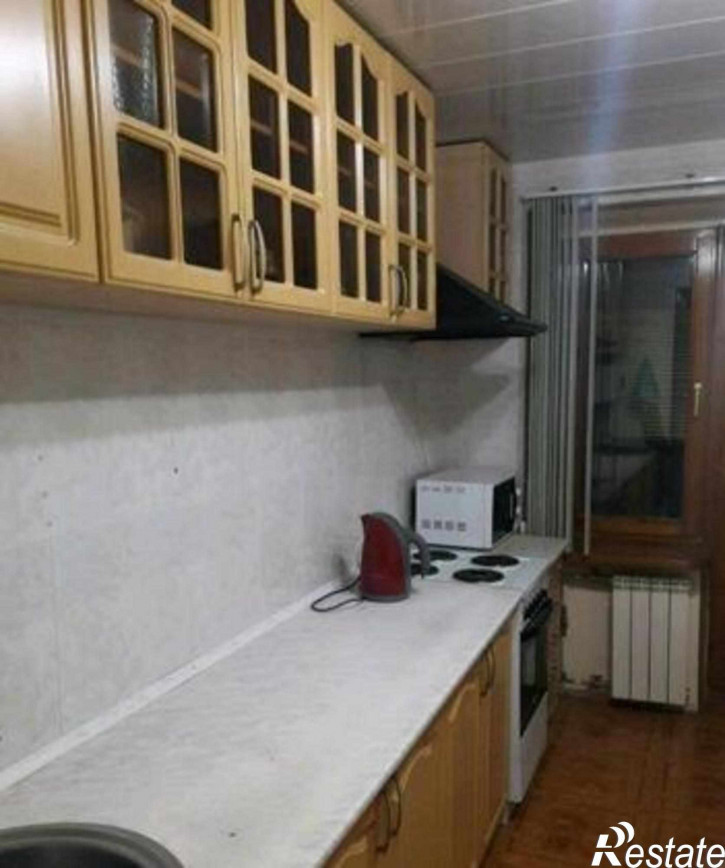 3-комн квартира проспект Космонавтов, 10/1