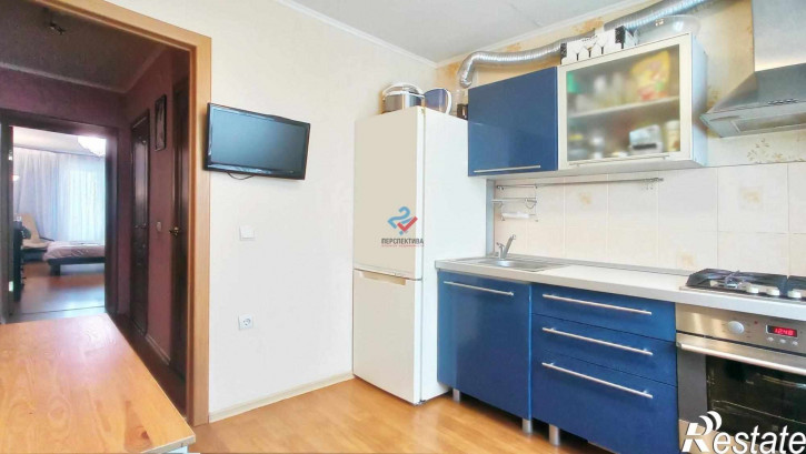 2-комн квартира улица Тарханова, 10В