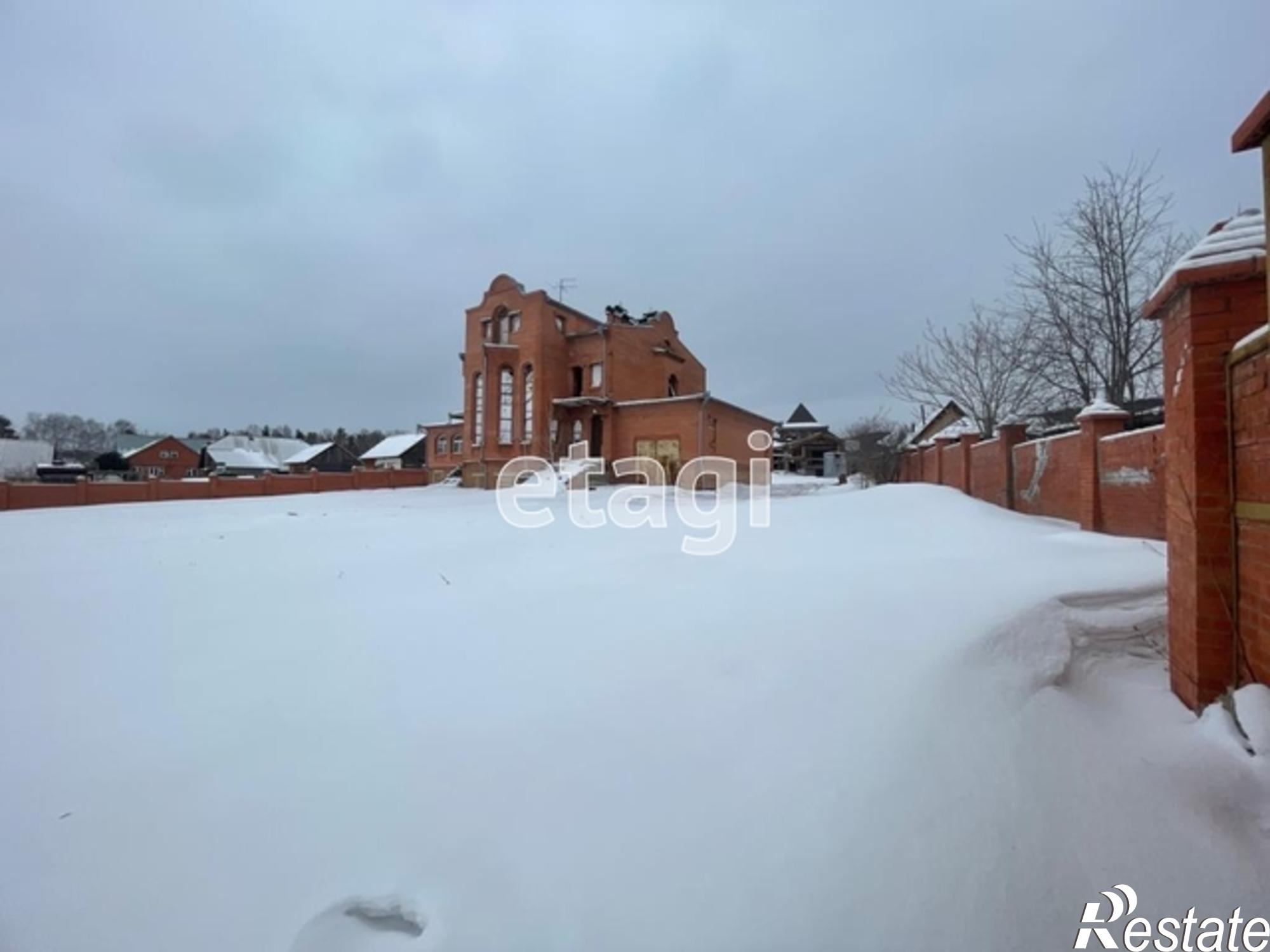 Купить дачу, дом, коттедж за 18 000 000 рублей на Array