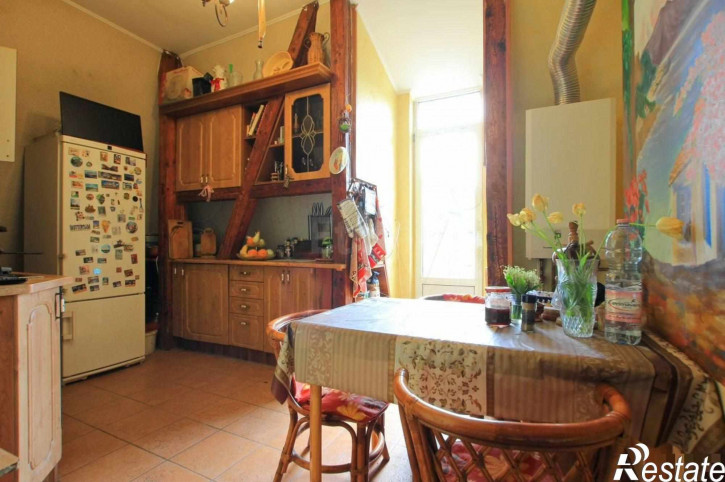 5-комн квартира Россия, Тельмана ул, 34