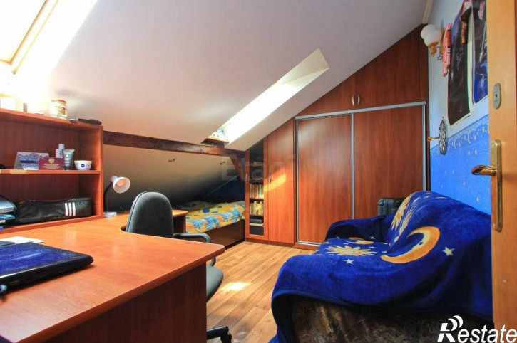 5-комн квартира Россия, Тельмана ул, 34