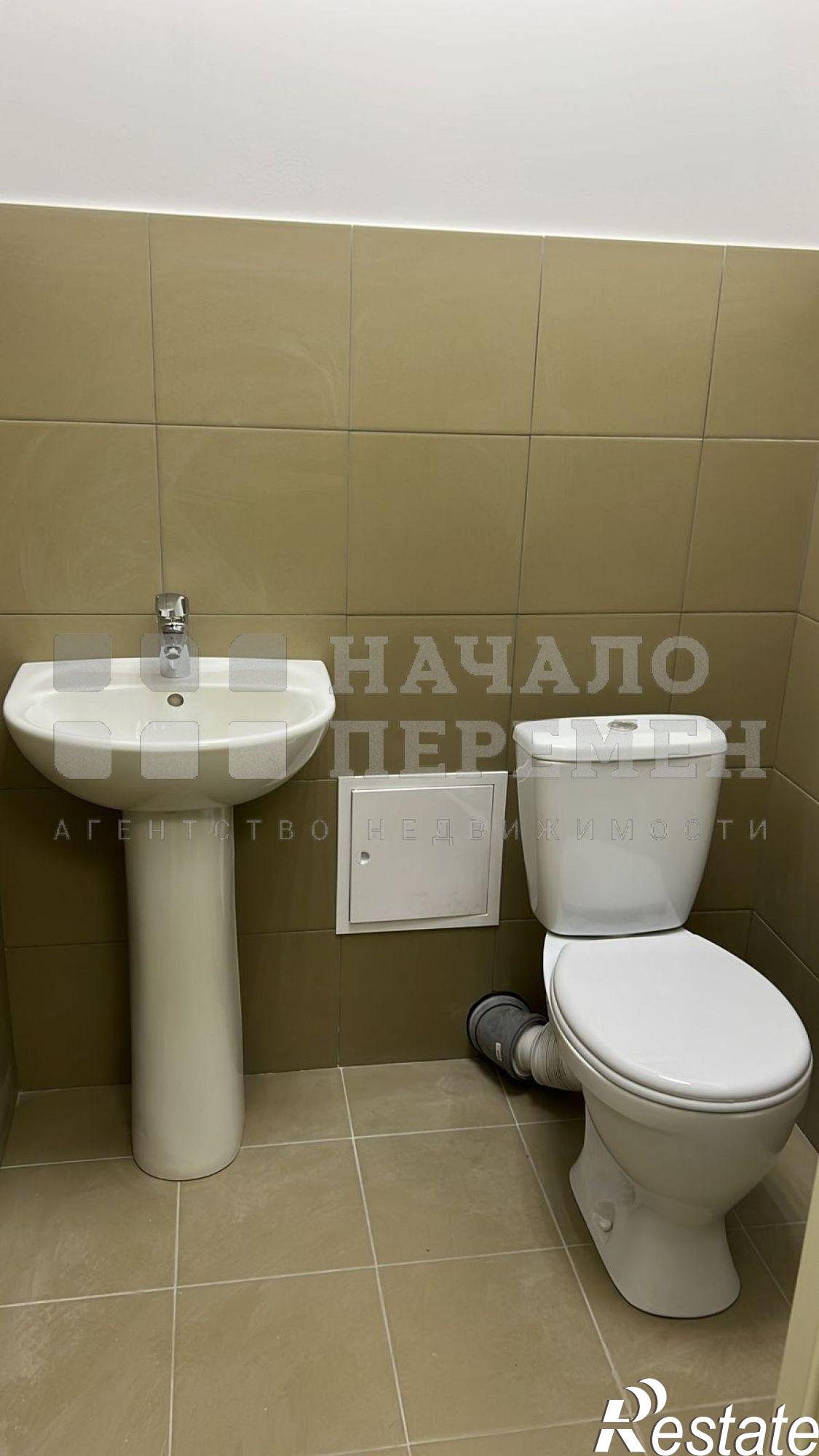 Сдать помещение свободного назначения за 105 000 рублей на Глинки ул, 10а