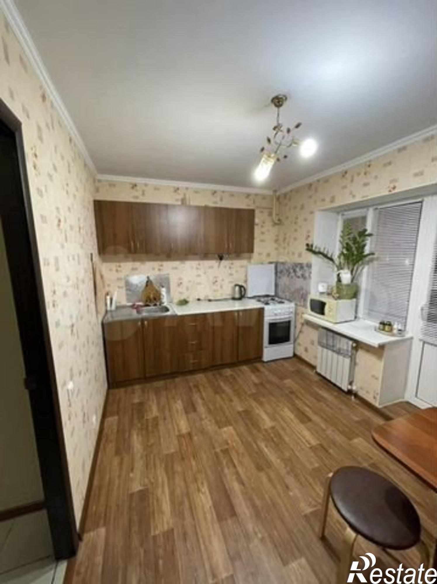 Купить квартиру за 3 350 000 рублей на Серова ул, 472/4