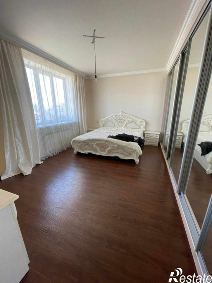 3-комн квартира Инженерная ул, 62