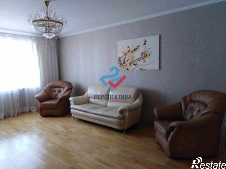 3-комн квартира улица Пушкина, 43