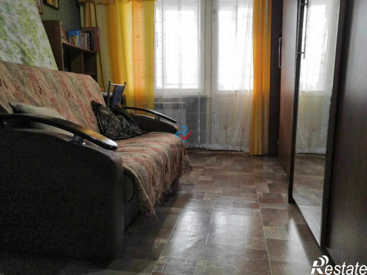 3-комн квартира улица Плеханова, 6