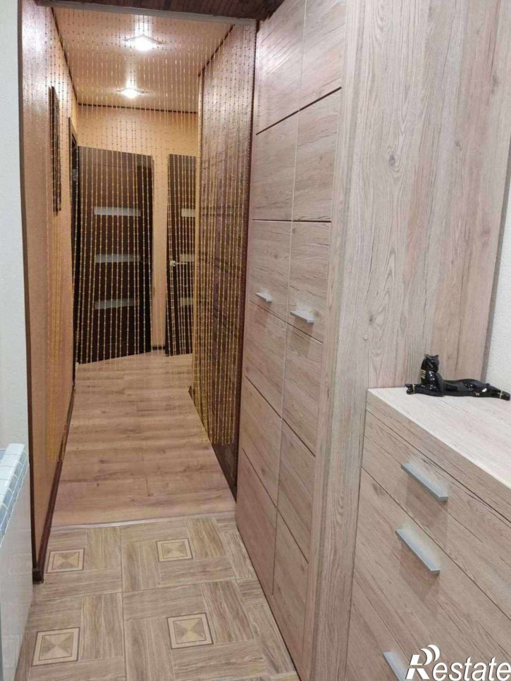 3-комн квартира Макаренко переулок, 2