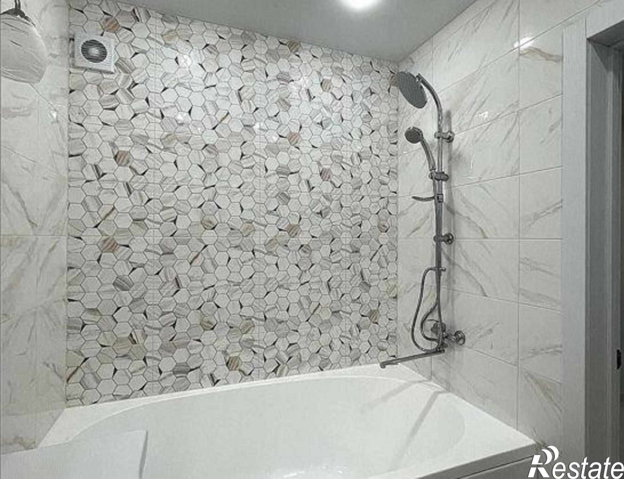 Купить квартиру за 3 750 000 рублей на Таврическая улица, 4