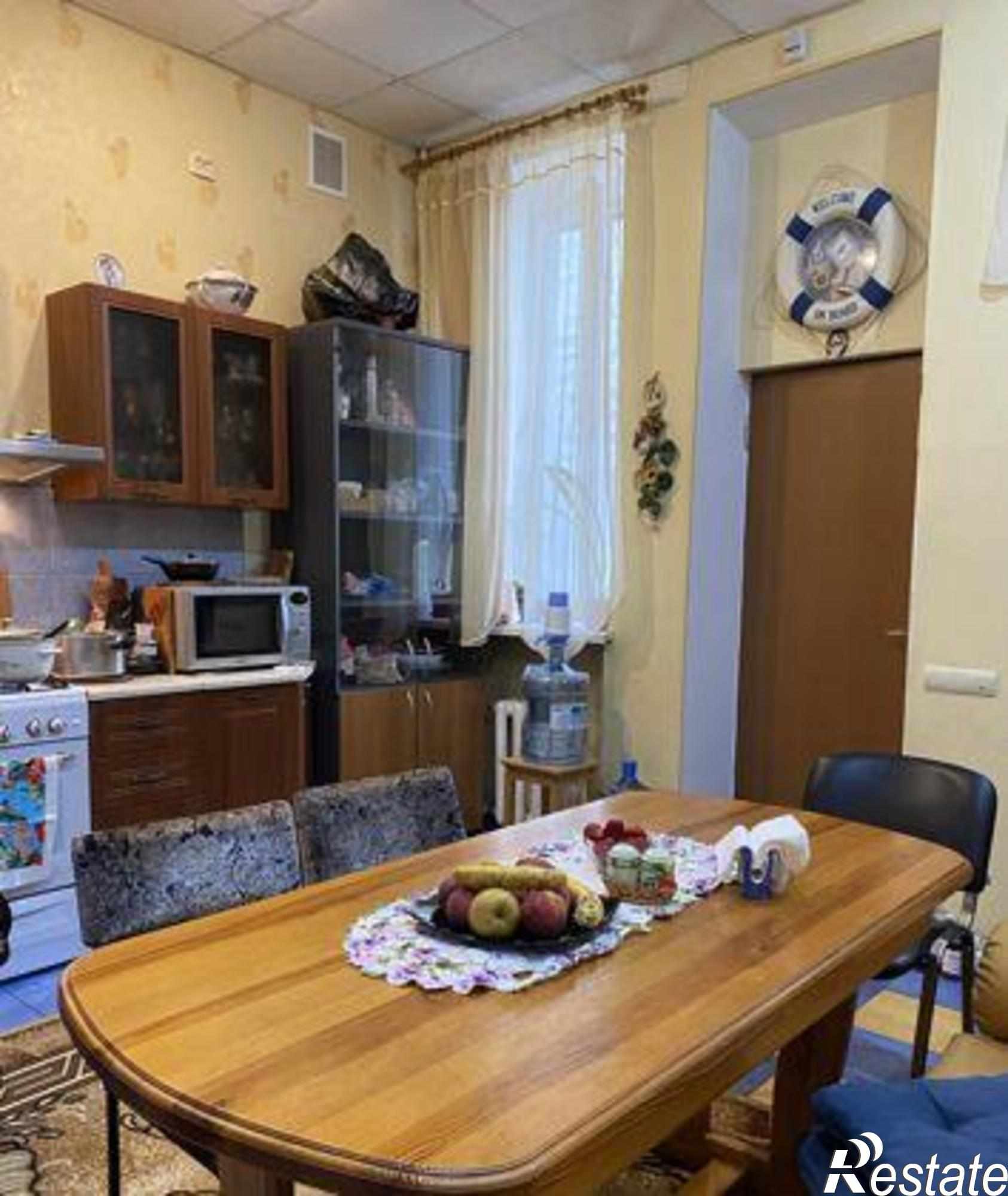 Купить квартиру за 5 800 000 рублей на улица Станиславского, 290/20