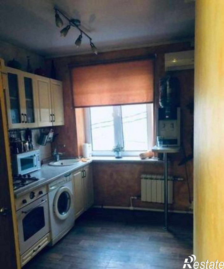4-комн квартира Верхненольная улица, 20