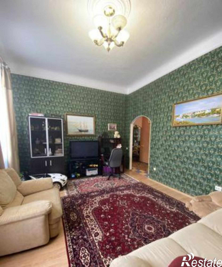 3-комн квартира улица Станиславского, 290/20