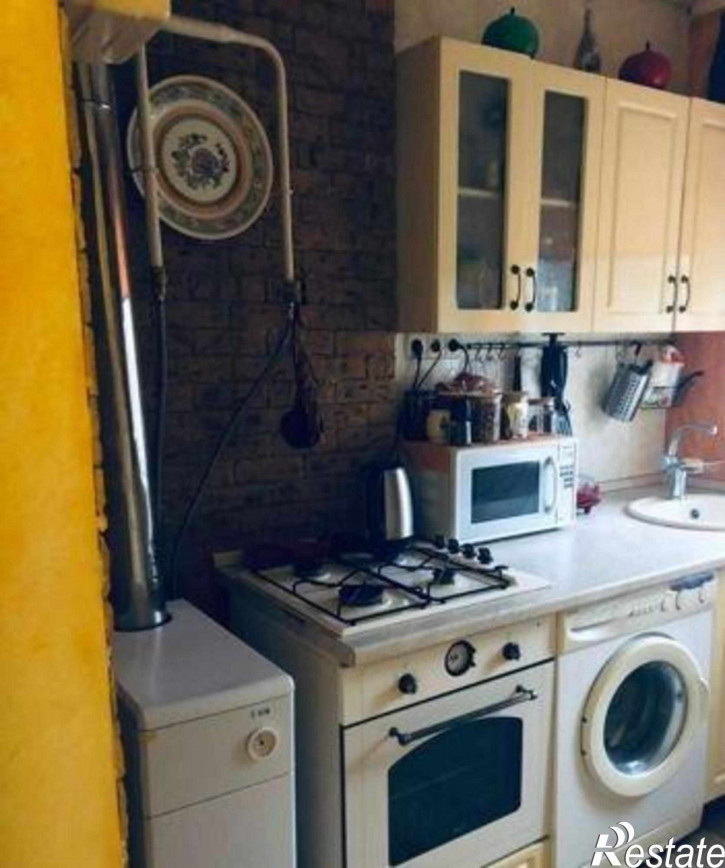 4-комн квартира Верхненольная улица, 20