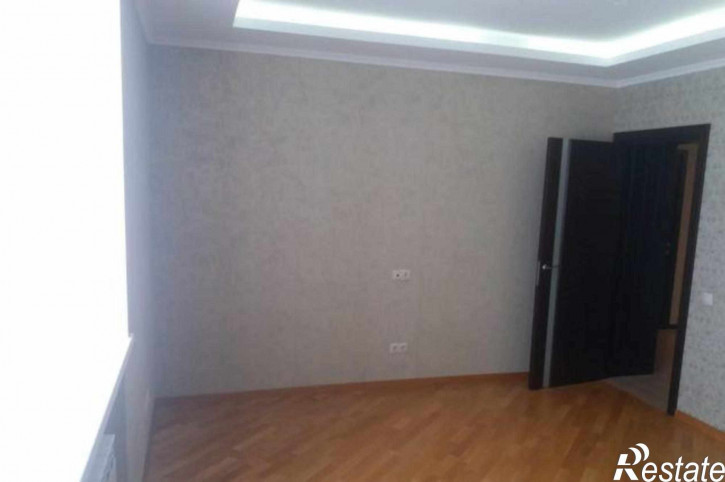 3-комн квартира Днепровский переулок, 120Д