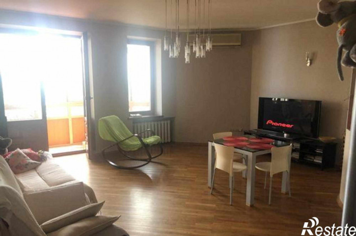 4-комн квартира Донская улица, 65/5