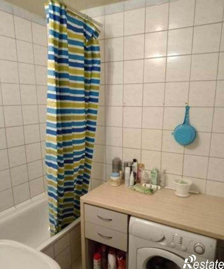 2-комн квартира улица Зорге, 33