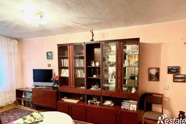 2-комн квартира улица 2-я Линия, 16
