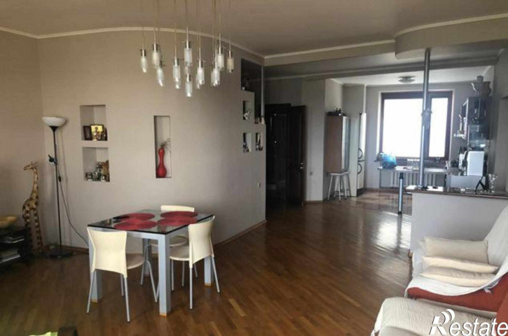 4-комн квартира Донская улица, 65/5