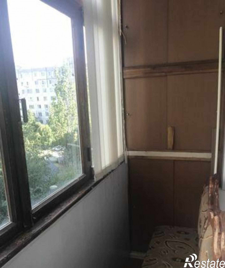 1-комн квартира проспект Космонавтов, 8/3