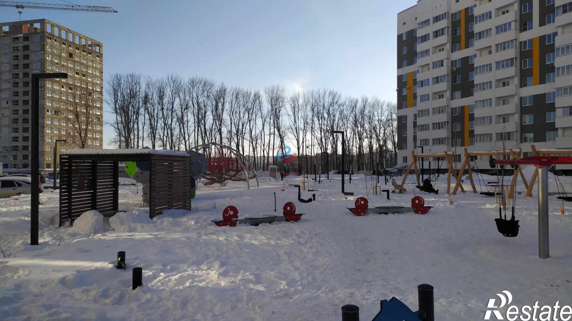 Купить студию за 2 345 000 рублей на улица 65-летия Победы, 31